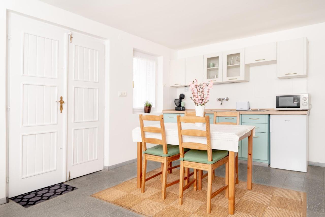 Ferienwohnung Menta Porta Zengővárkony Exterior foto